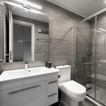 Apartment M&f Luxury Est. 2019 / F