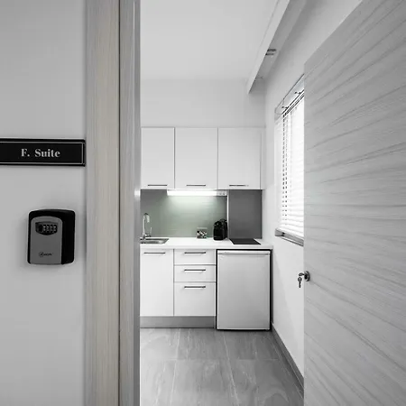 Apartment M&f Luxury Est. 2019 / F Thessaloniki